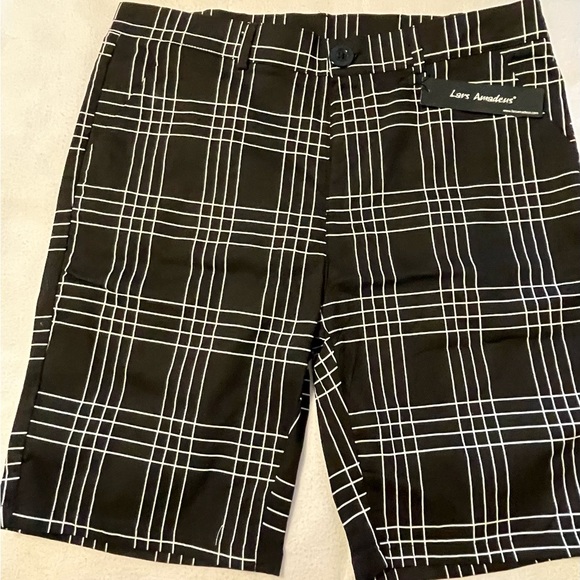 New with tags men’s shorts. - Picture 3 of 3